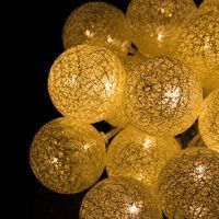 Гірлянда на батарейках Springos Cotton Balls 6 м 30 LED CL0050 Warm White