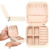 Скринька для прикрас (футляр для біжутерії) Springos 10 x 10 x 5 см HA1073